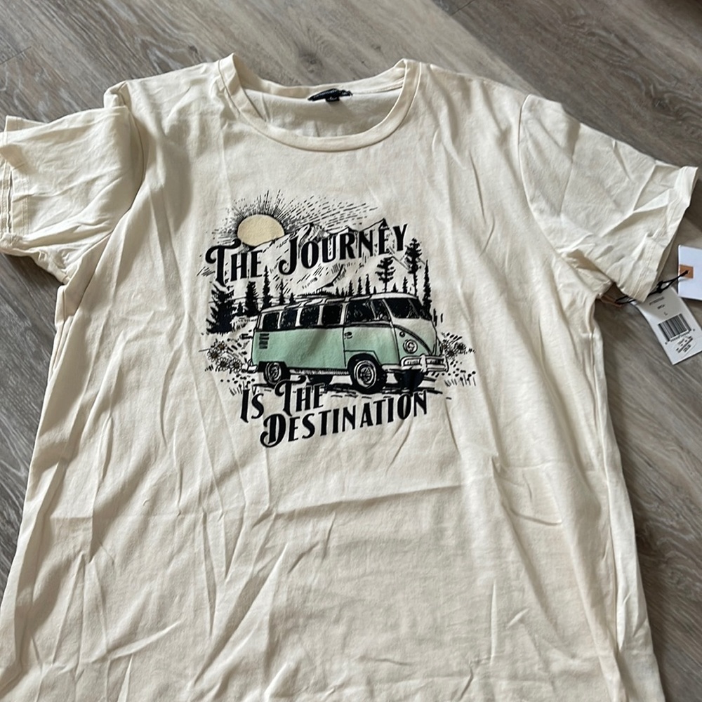 Simple Tee!